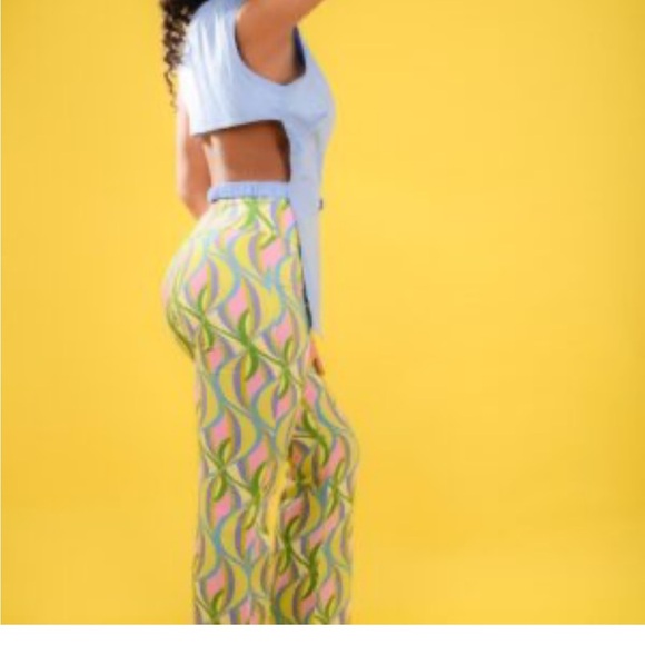 Zara Retro Printed Linen Blend Flare Trousers - Picture 9 of 9